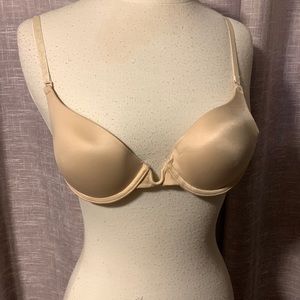 Lily of France passed push-up bra 34B